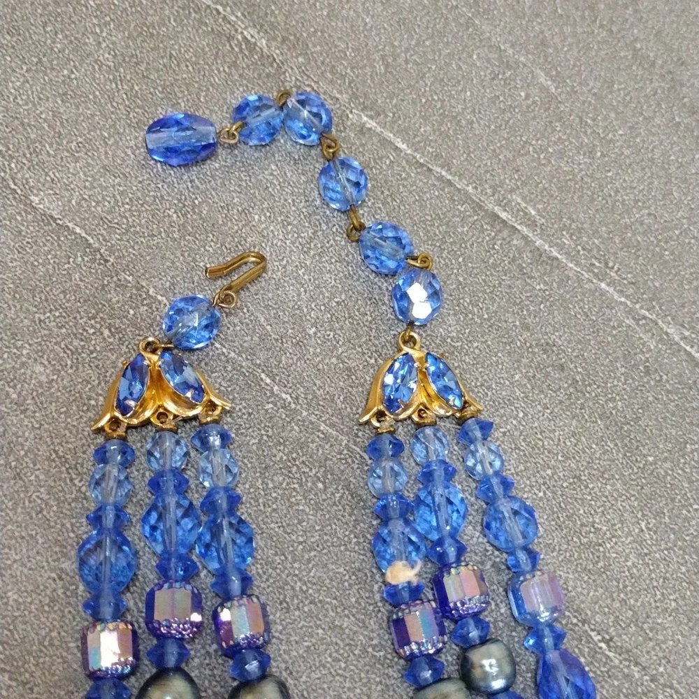 Glass Triple Strand Deep Blue Necklace 12-13" with 3" Extender Hook Clasp - Picture 4 of 7